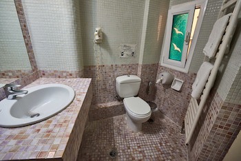 Exis Boutique Hotel
