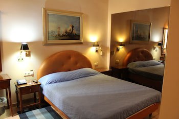 Exis Boutique Hotel