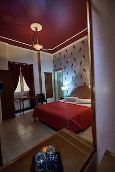 Exis Boutique Hotel