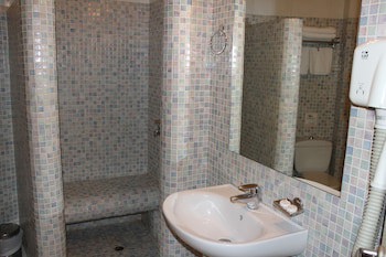 Exis Boutique Hotel