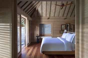 Four Seasons Resort Bora Bora