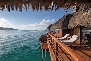 Four Seasons Resort Bora Bora