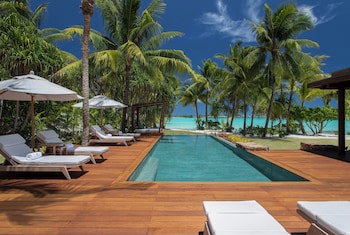 Four Seasons Resort Bora Bora