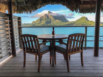 Four Seasons Resort Bora Bora