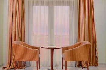 Nefeli Hotel