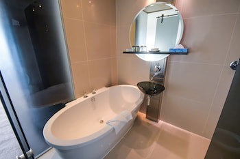 Colosseum Luxury Hotel
