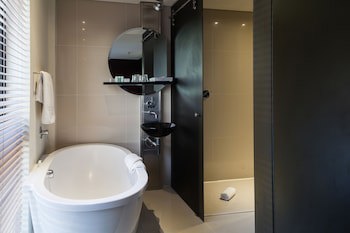 Colosseum Luxury Hotel