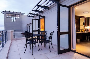 Colosseum Luxury Hotel