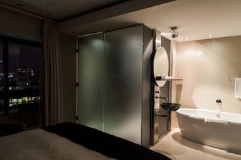 Colosseum Luxury Hotel