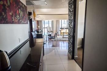 Colosseum Luxury Hotel