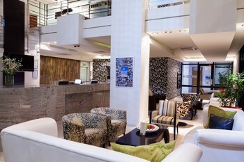 Colosseum Luxury Hotel