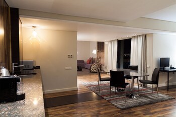 Colosseum Luxury Hotel