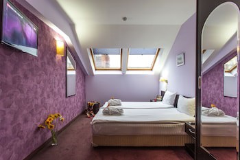 Best Western Art Plaza Hotel