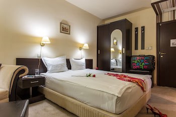Best Western Art Plaza Hotel