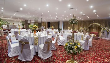 Global Towers Hotel & Apartments