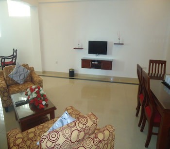 Global Towers Hotel & Apartments