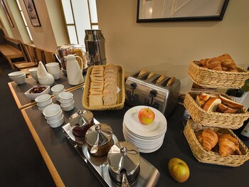 Ea Hotel Royal Esprit
