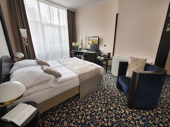 Ea Hotel Royal Esprit