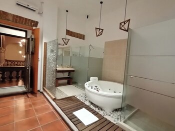 Alqueria De Carrion Hotel Boutique