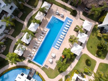 Las Terrazas Resort