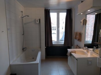 Canalview Hotel Ter Reien