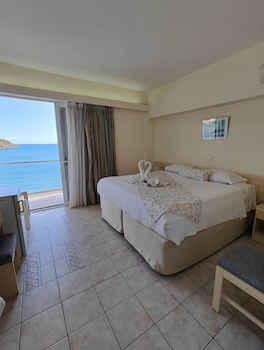 New Aegli Resort Hotel galeri fotoğrafı