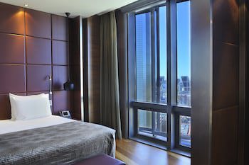 Eurostars Madrid Tower