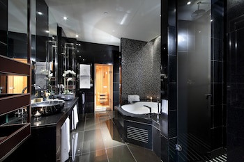 Eurostars Madrid Tower