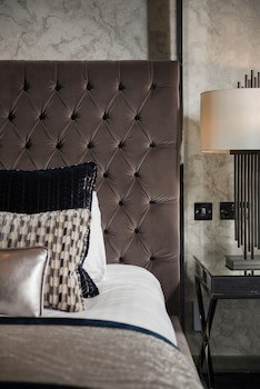 Radstone Hotel