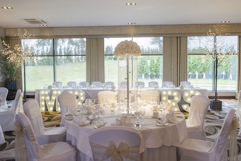 Radstone Hotel