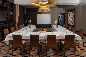 Radstone Hotel
