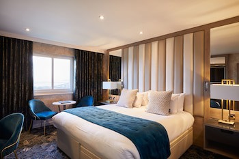 Radstone Hotel