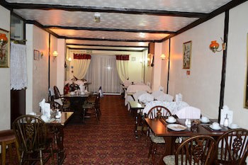 Cranbrook Hotel