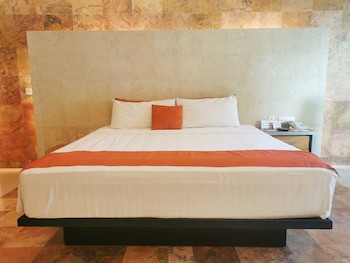 Artisan Family Hotels And Resorts Playa Esmeralda