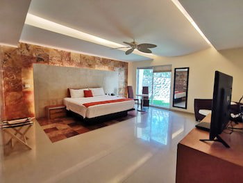 Artisan Family Hotels And Resorts Playa Esmeralda