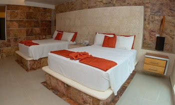 Artisan Family Hotels And Resorts Playa Esmeralda