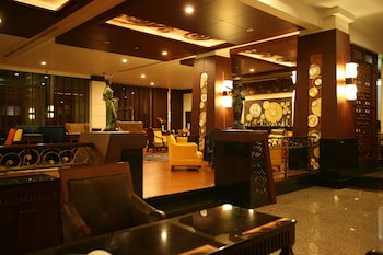 Grand Pacific Sovereign Resort & Spa