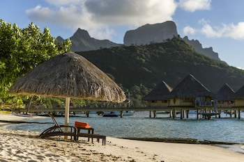 Intercontinental Le Moana Resort Bora Bora, An Ihg Hotel