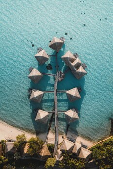 Intercontinental Le Moana Resort Bora Bora, An Ihg Hotel