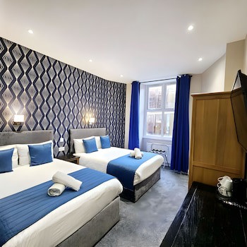 George Hotel