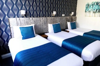 George Hotel