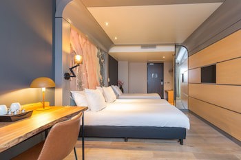 Leonardo Hotel Almere City Center