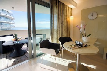 Hotel Premier & Suites galeri fotoğrafı