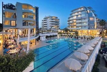 Hotel Premier & Suites galeri fotoğrafı