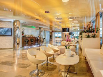 Hotel Premier & Suites fotoğrafı