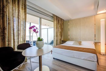 Hotel Premier & Suites galeri fotoğrafı