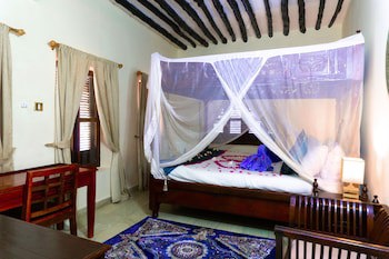 Al Johari Hotel & Spa