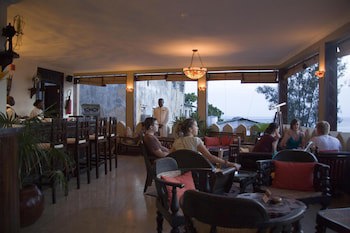 Al Johari Hotel & Spa