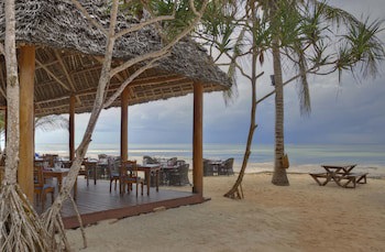Sultan Sands