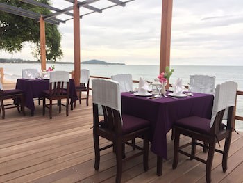 Adarin Beach Resort